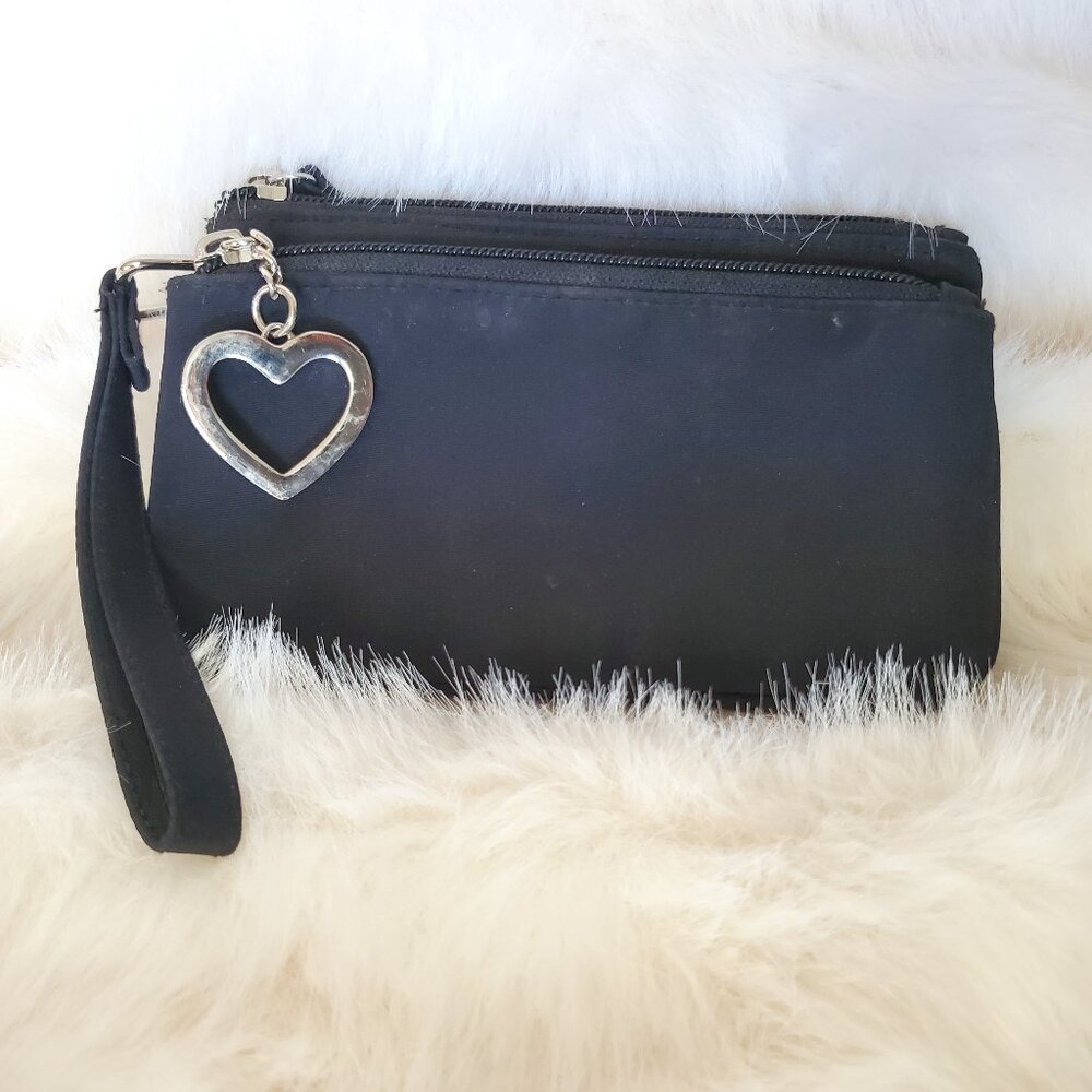 Silver Heart Black Wristlet Wallet